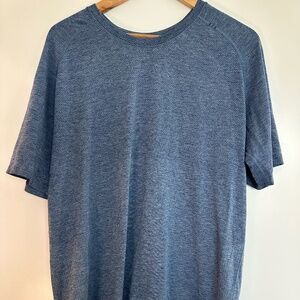 Lululemon Metal Vent Tech